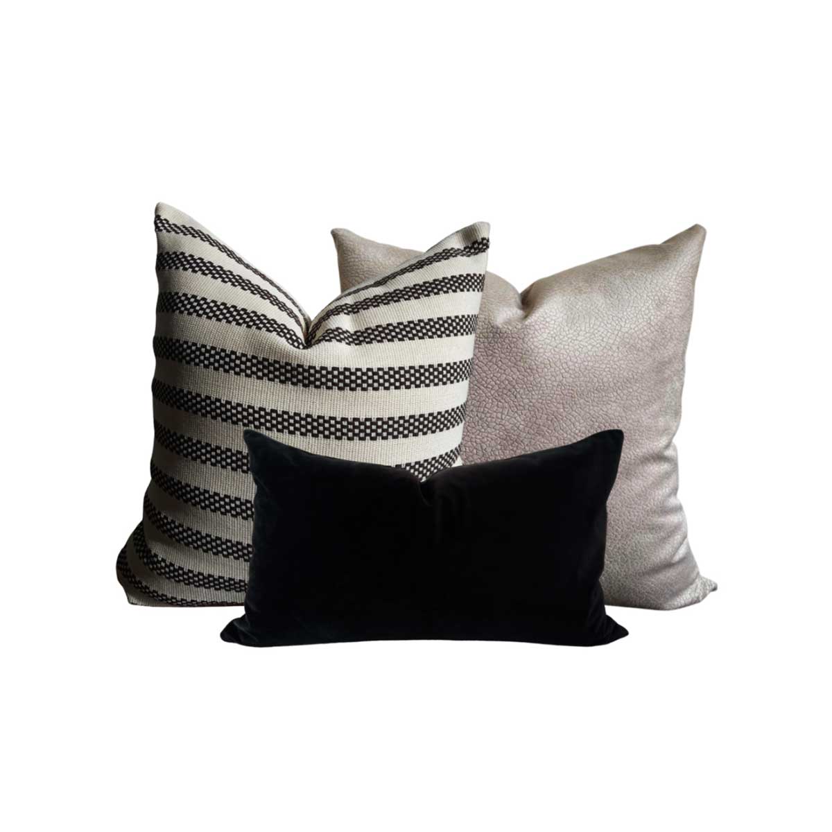 83. 3 cojines decorativos Leka