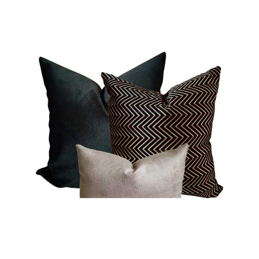 83. 3 cojines decorativos Taret